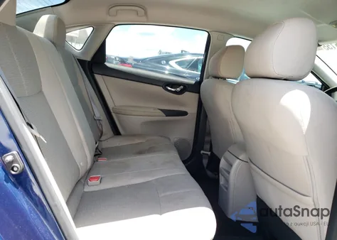 2017 Nissan Sentra S z USA, uszkodzony, nr VIN 3N1AB7AP2HY277742